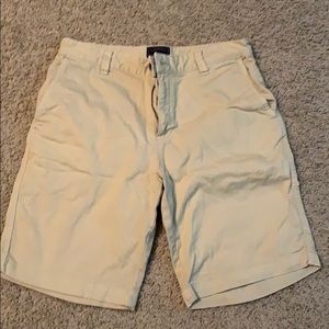 Bass khaki shorts